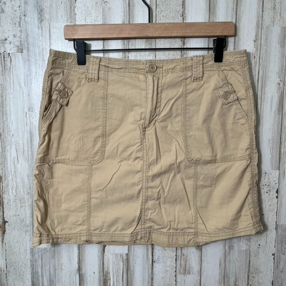 Vintage Y2K St. John's Bay Tan Khaki Cargo Skirt Skort Womens Size 10